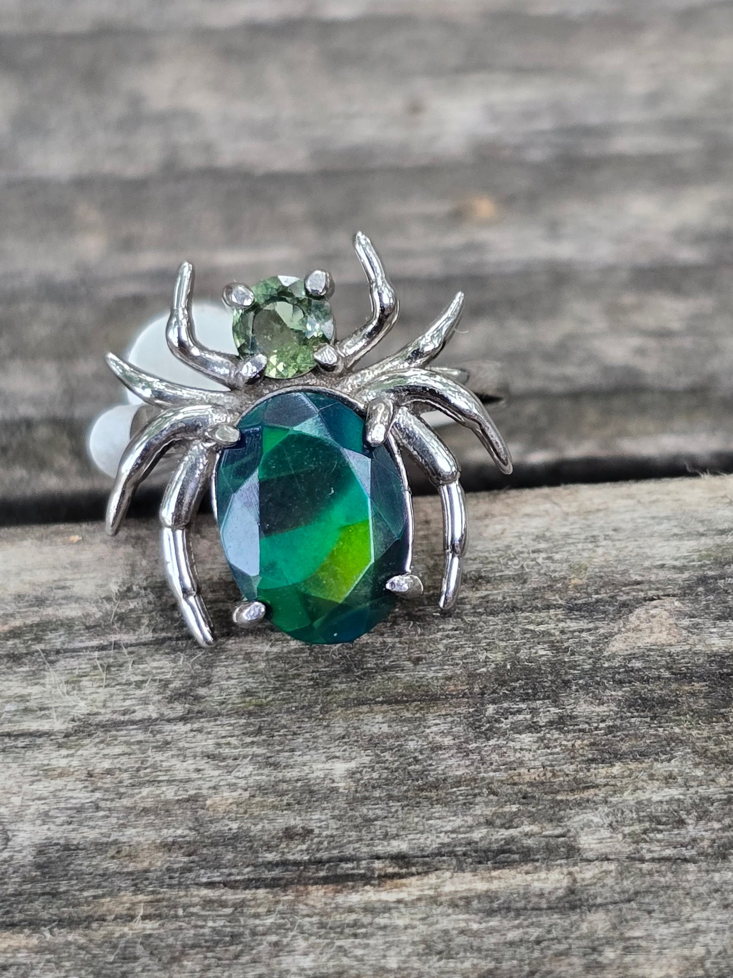 Spider ring size 4