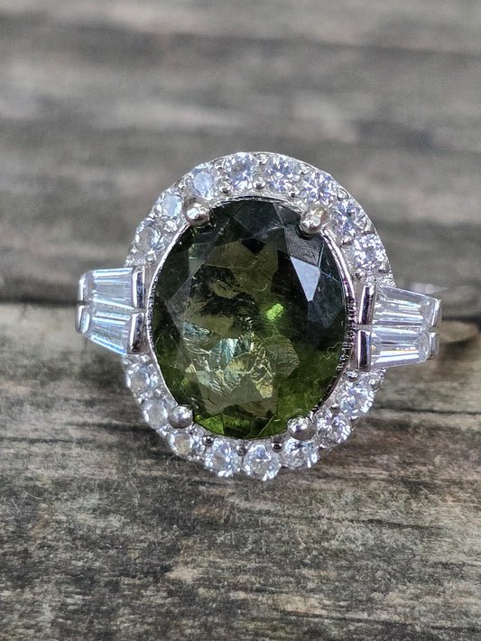 Size 7 moldavite & white topaz