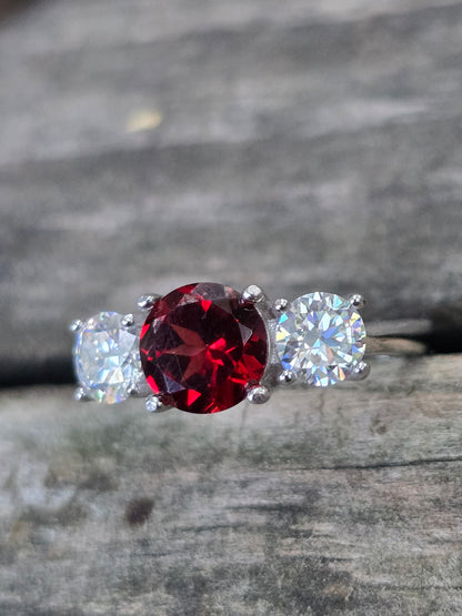 Garnet & moissanite size 7