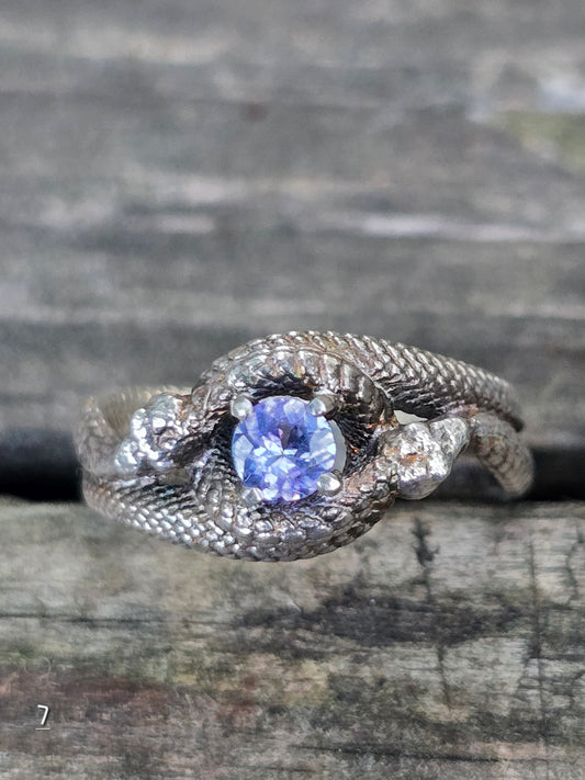 Size 7 tanzanite