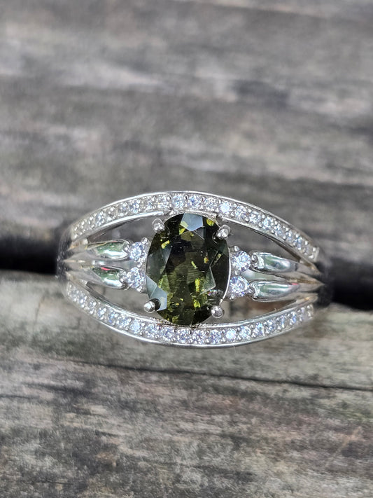 Size 9.5 moldavite