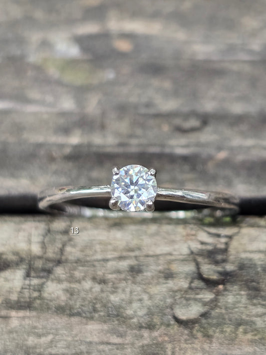 Size 13 moissanite