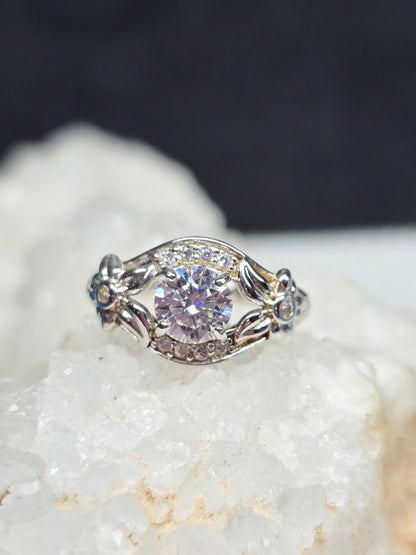 Size 5 moissanite