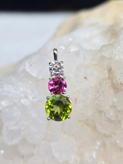 Tourmaline &moissanite pendant