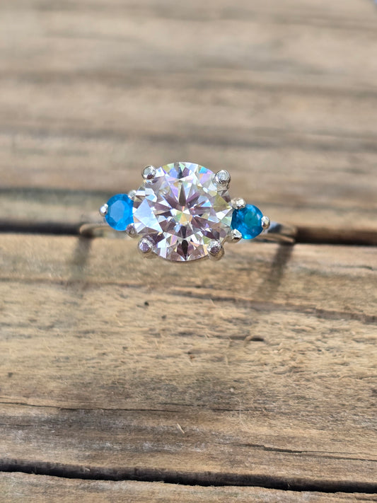 Moissanite & blue apatite size 6.5