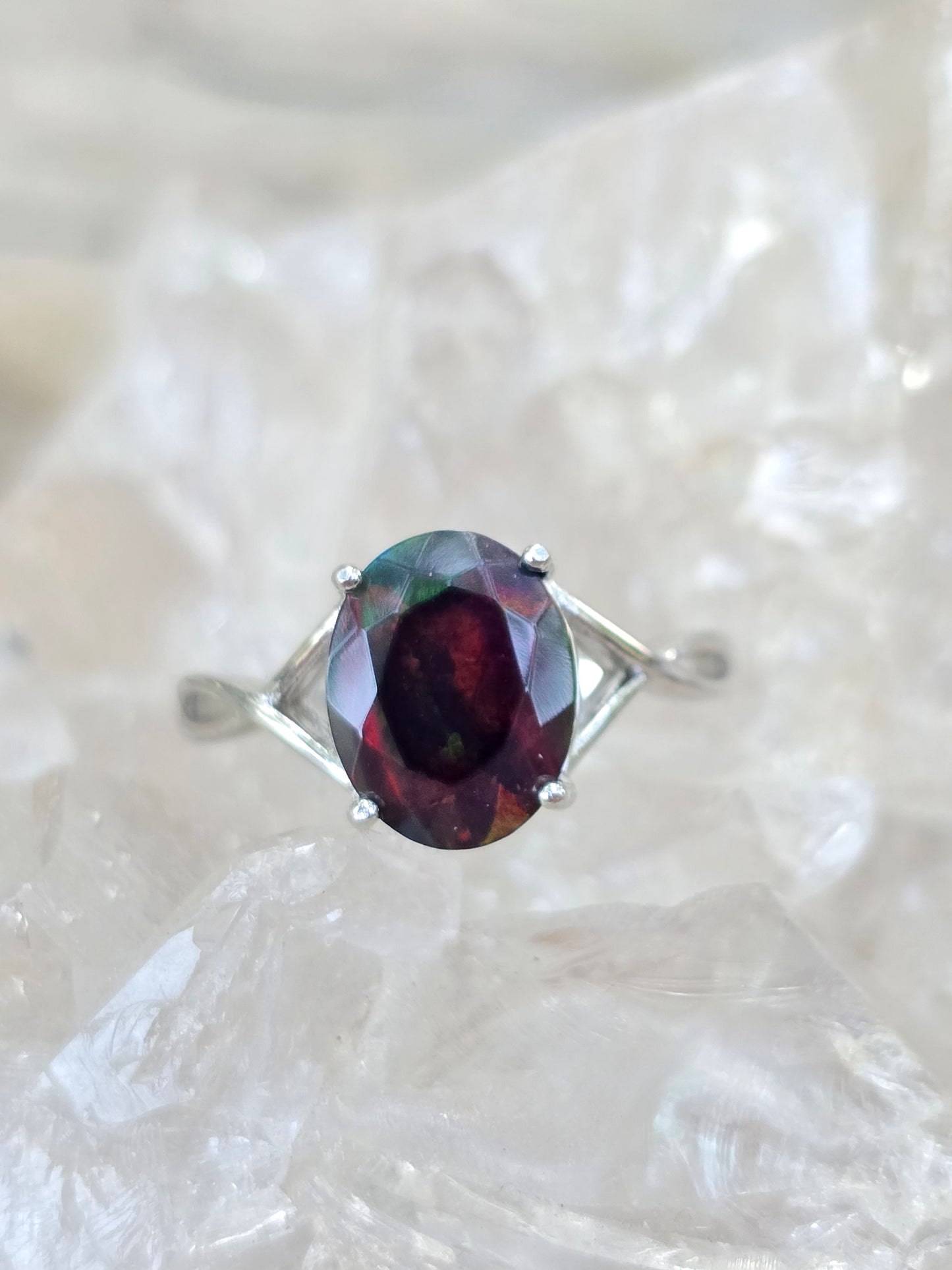 Smoked black opal size 6