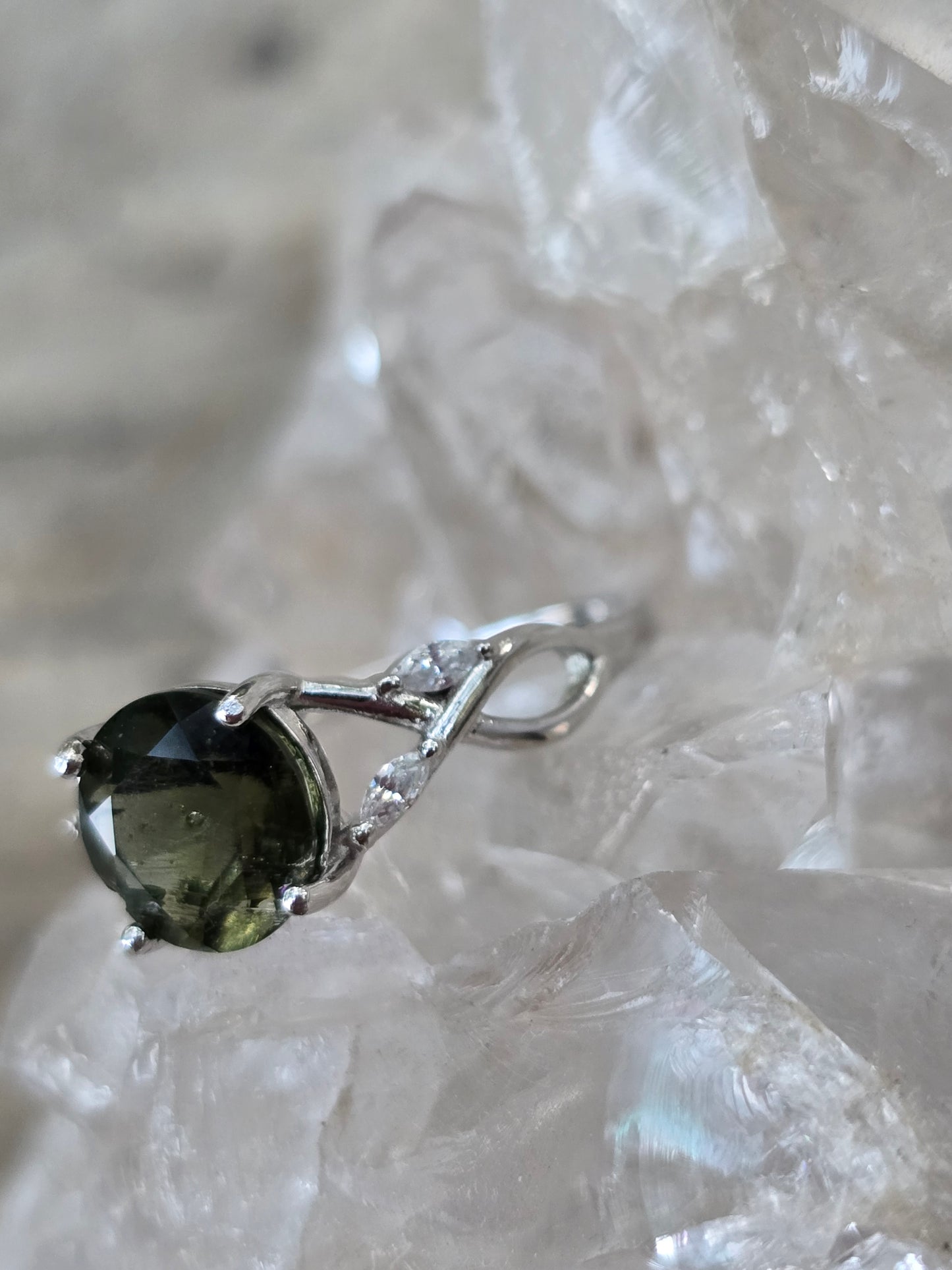 Moldavite size 6.5