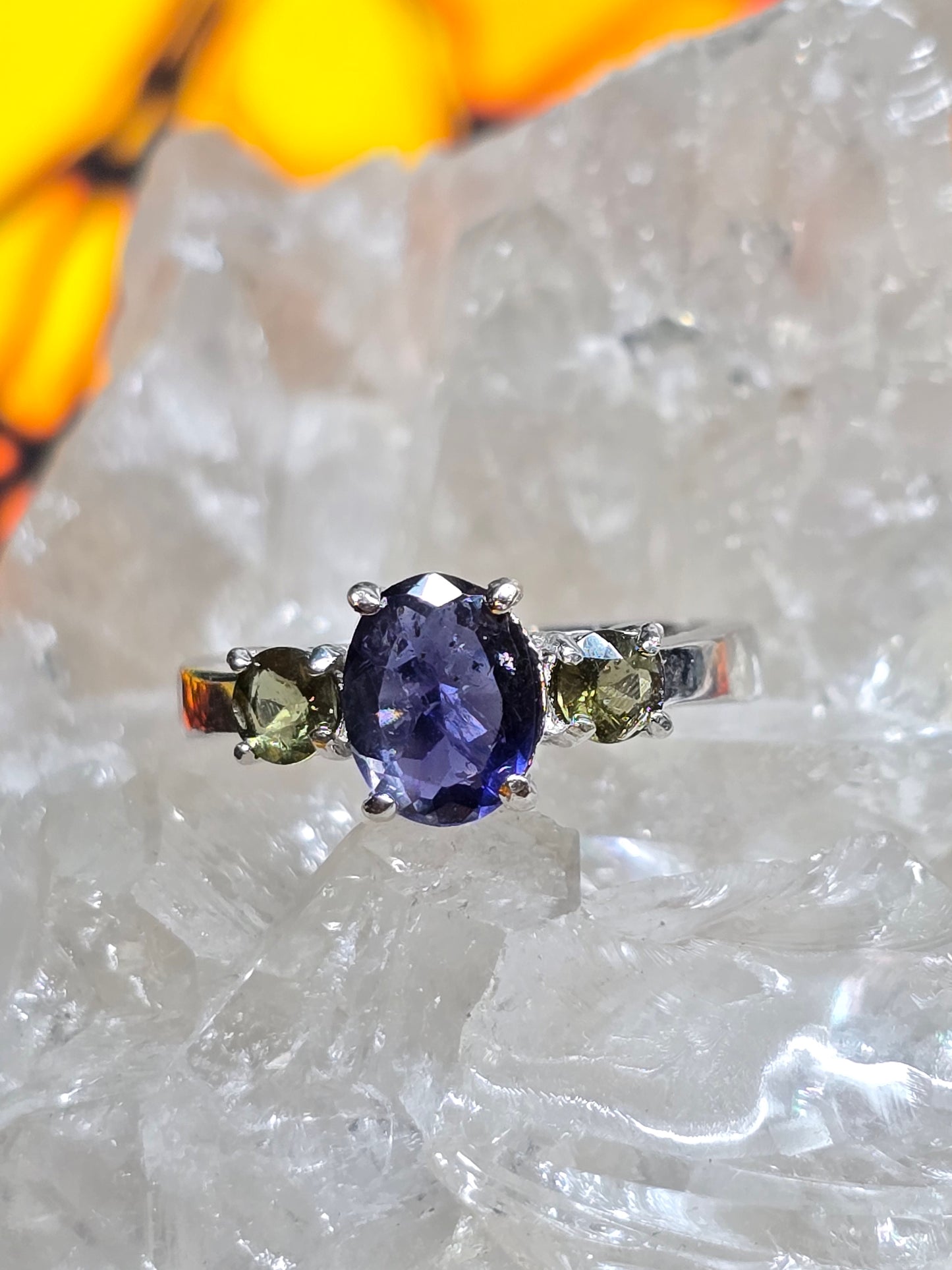 Iolite & moldavite size 5