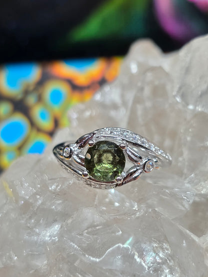 Size 4.5 moldavite