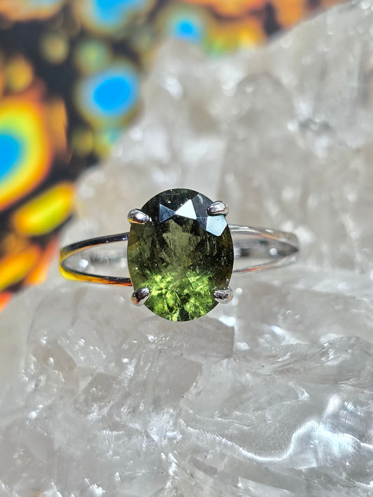 Moldavite size 6.5