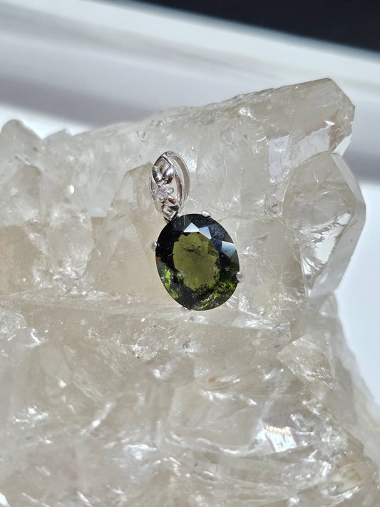 10x8 moldavite pendant