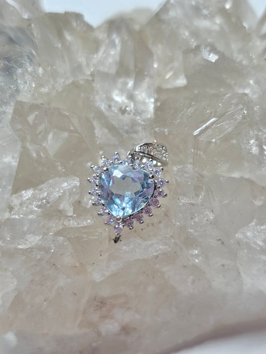 Blue topaz pendant