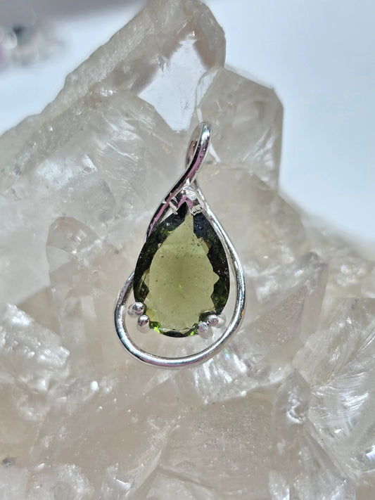 7ct moldavite pear pendant