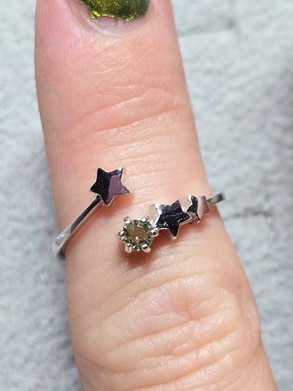 Adjustable moldavite ring