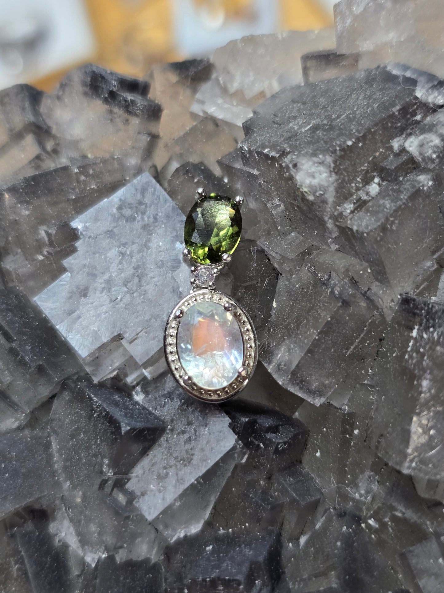 Madagascar moonstone & Moldavite pendant